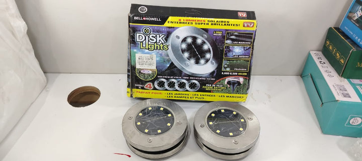 مصباح أرضي ليد يعمل بالطاقة الشمسية ٤ قطع